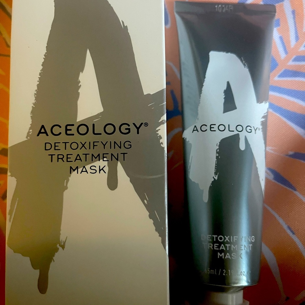 Detoxifying Mask